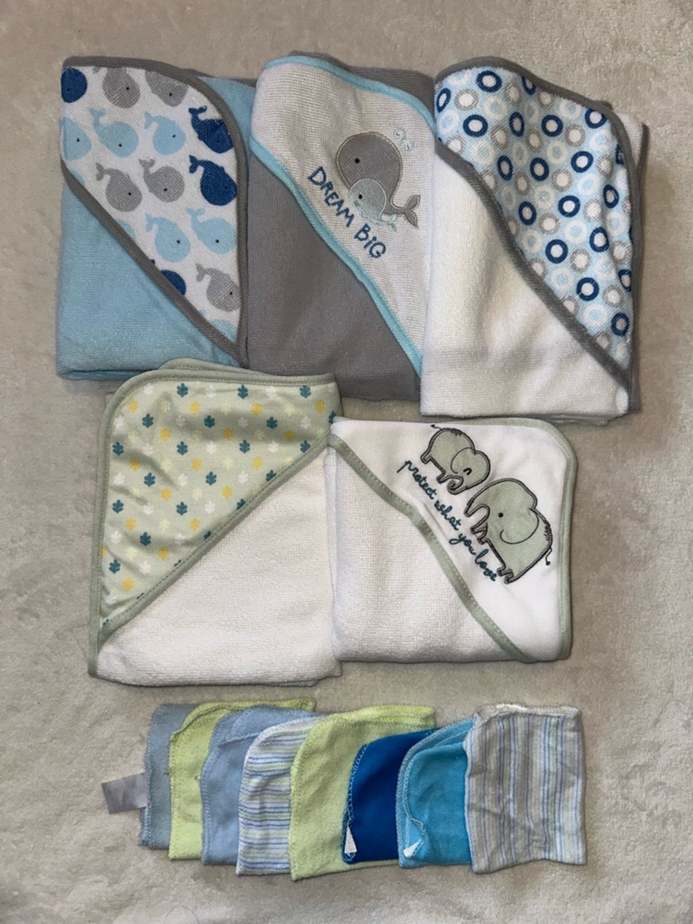 🆕 Bundle of Baby Towels + Washcloths